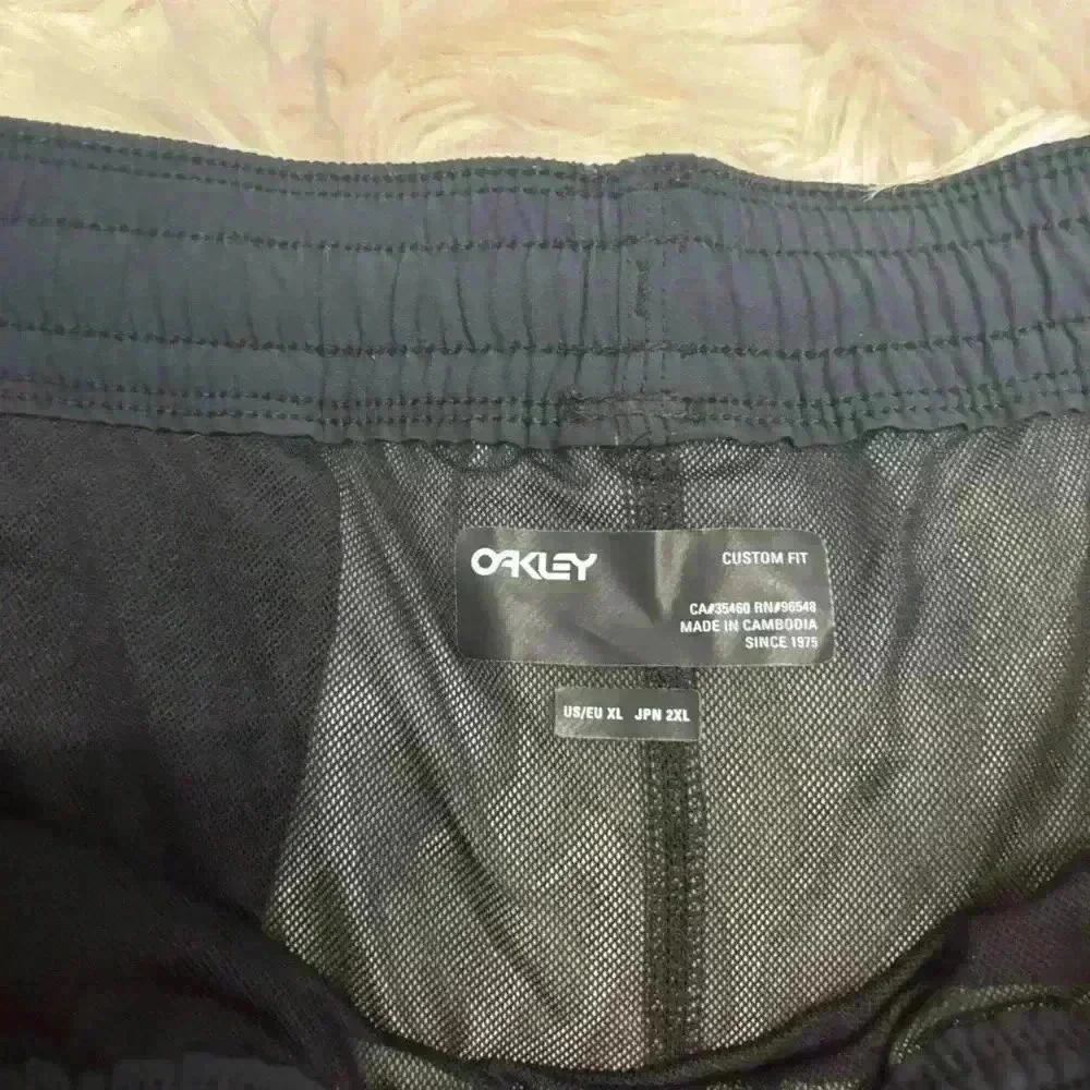 Oakley beach summer hits 16'' boardshorts rainbow sz xl